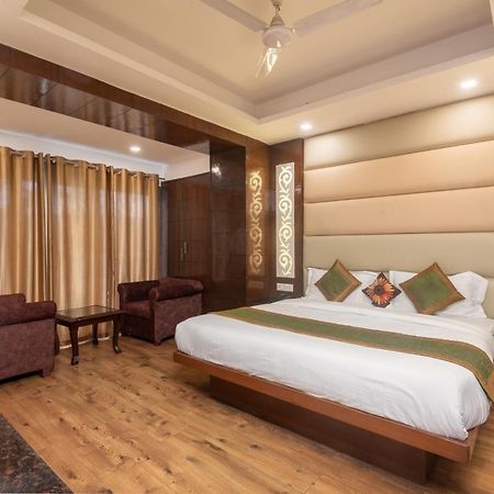Hotel 30 Degree North Mussoorie Eksteriør bilde